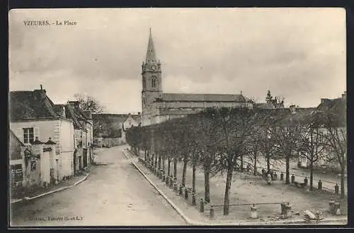 AK Yzeures, La Place