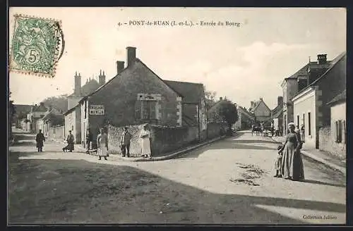 AK Pont-de-Ruan /I.-et-L., Entrée du Bourg