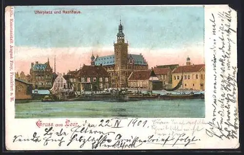 AK Leer / Ostfriesland, Uferplatz und Rathaus vom Wasser aus