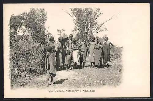 AK Ambondro, Famille Antandroy