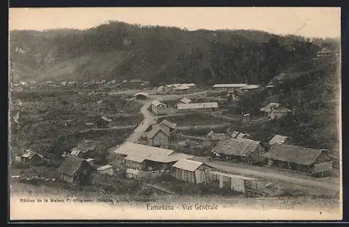 AK Famovana, vue générale, Blick auf den Ort