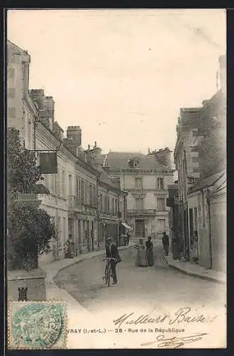 AK Vouvray /I.-et-L., Rue de la Republique