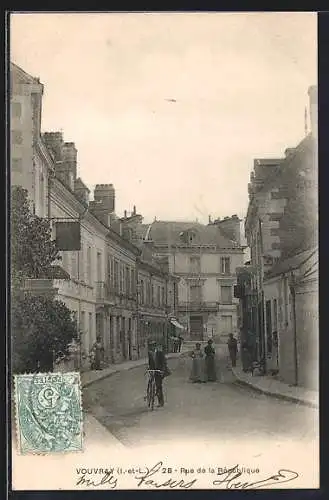 AK Vouvray /I.-et-L., Rue de la Republique