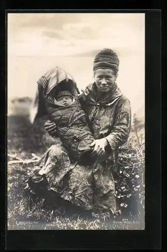 AK Lappekone, norwegische Mutter mit Baby