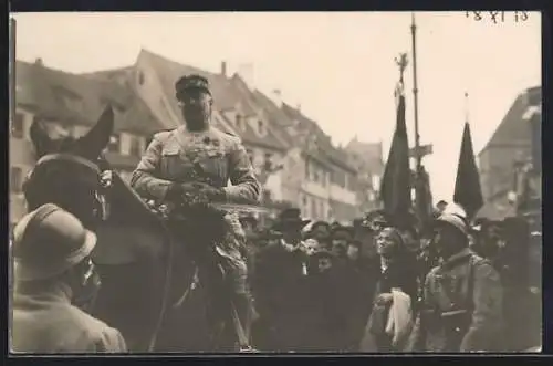 Foto-AK Colmar, Entrée du Francais en Alsace