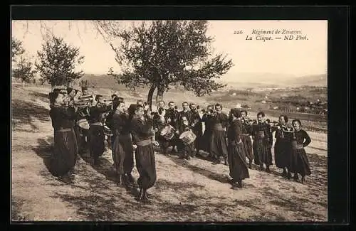 AK Régiment de Zouaves, La Clique