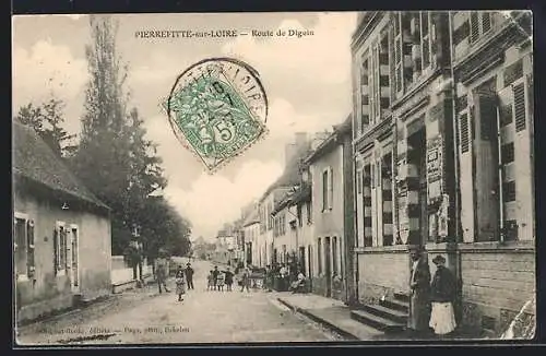 AK Pierrefitte-sur-Loire, Route de Digoin