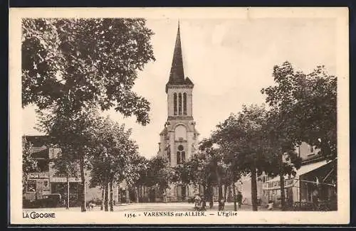 AK Varennes-sur-Allier, L`Eglise