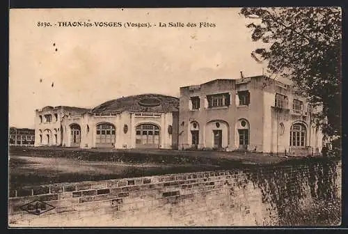 AK Thaon-les-Vosges, la Salle des Fetes