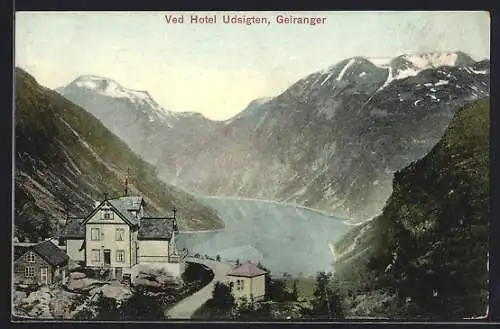 AK Geiranger, Ved Hotel Udsigten