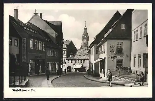 AK Waldheim i. Sa., Ortsansicht mit Blumenhandlung