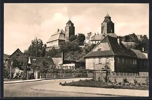 AK Eilenburg, Leipziger Strasse mit Blick zur Sorbenburg