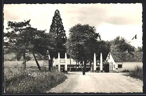 AK Avon-les-Roches, Camp du Ruchard, L`Entree du Camp