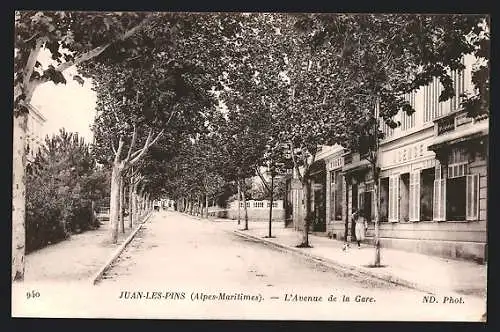 AK Juan-les-Pins, L`Avenue de la Gare