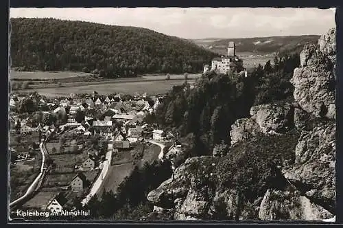 AK Kipfenberg /Altmühltal, Ortsansicht mit Felsen aus der Vogelschau