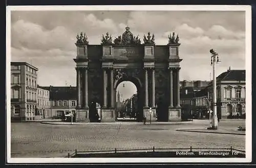 AK Potsdam, Am Brandenburger Tor