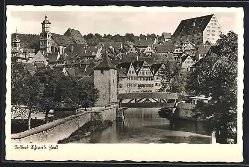 AK Schwäb. Hall, Flusspartie mit überdachter Brücke