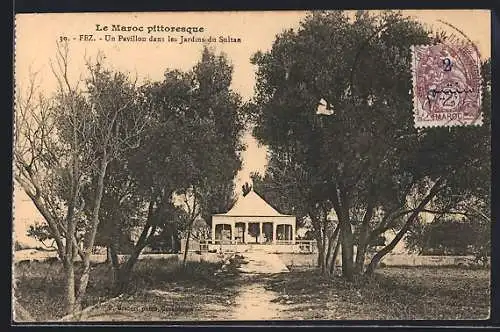 AK Fez, Un Pavillon dans les Jardins du Sultan