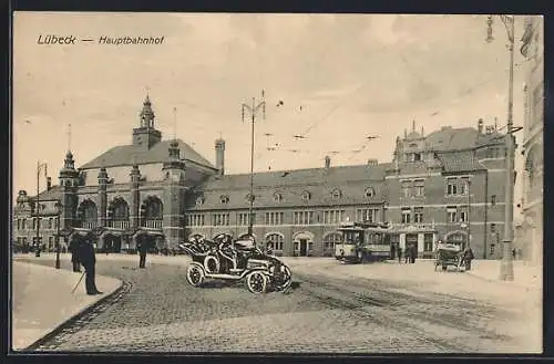 AK Lübeck, Hauptbahnhof mit Vorplatz, Strassenbahn