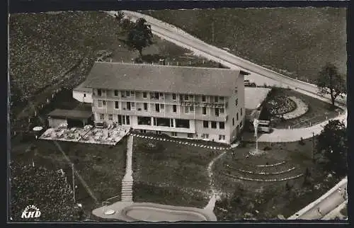 AK Grünenbach / Allgäu, Iberg-Hotel Maierhofen, Fliegeraufnahme