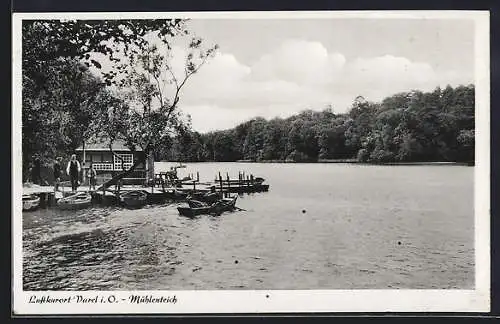 AK Varel / Oldenburg, Mühlenteich, Ruderer