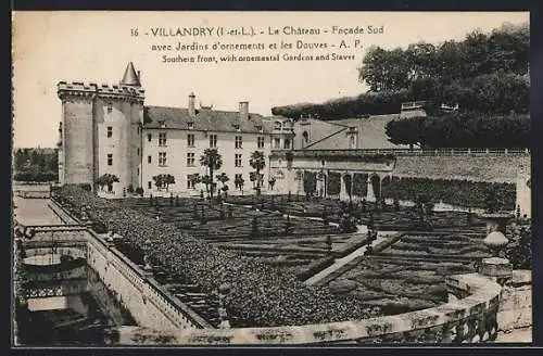 AK Villandry /I.-et-L., Le Chateau, facade Sud, avec Jardins d`ornements et les Douves