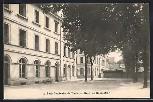 AK Tours /I.-et-L., Petit Séminaire, Cour de Récréation