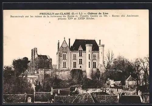 AK Preuilly-sur-Claise, le château du Lion, vue d`ensemble avec les toits des maisons au premier plan