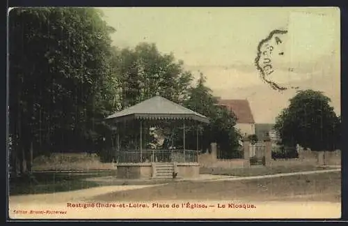 AK Restigné /I.-et-L., Place de l`Église, Le Klosque