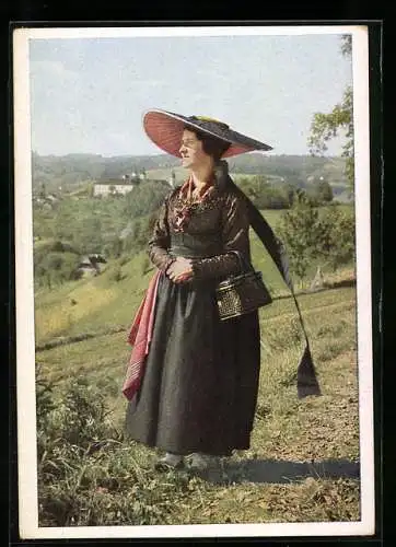 AK Dame in Tracht aus Kärnten