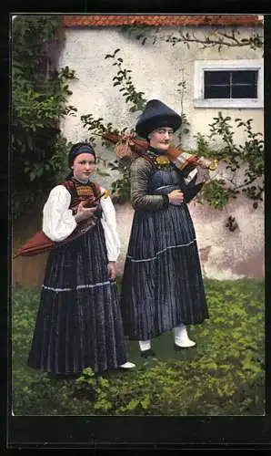 AK Frauen aus Vorarlberg in Volkstracht