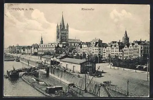 AK Cöln a . Rh., Rheinufer mit Frachter