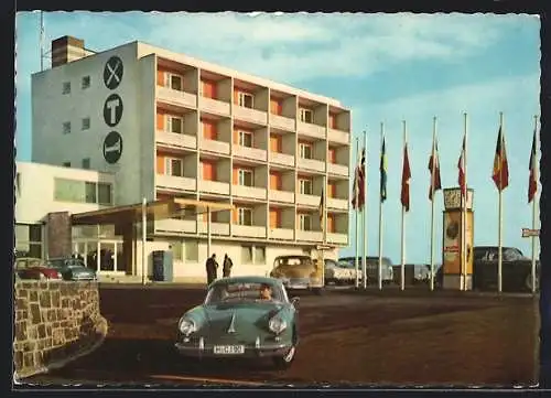 AK Alsfeld, Porsche vor Hotel Alsfeld-West