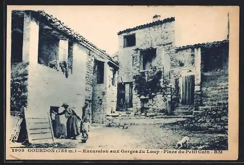 AK Gourdon, Excursion aux Gorges du Loup, Place du Petit Coin