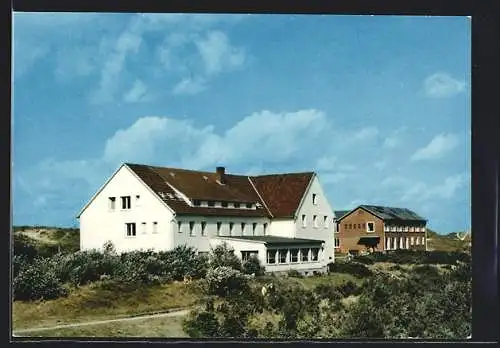 AK Amrum, Hotel Böle-Bonken-Haus mit Dünen