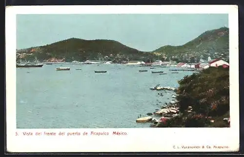 AK Acapulco, Vista del frente del puerto