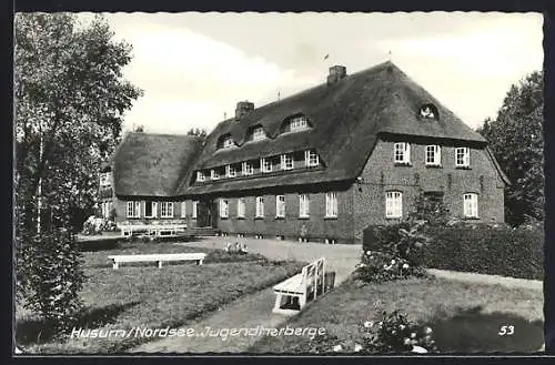 AK Husum /Nordsee, Garten der Jugendherberge