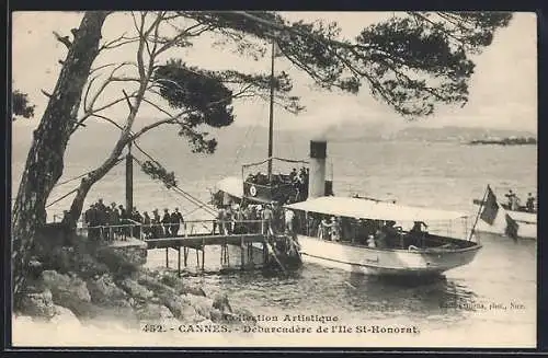 AK Cannes, Debarcadère de l`Ile St-Honorat