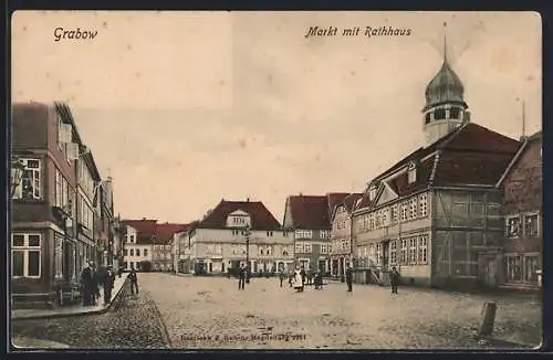 AK Grabow / Magdeburg, Markt mit Rathaus