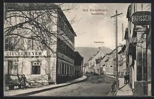 AK Bad Niederbronn, Hotel Ziegelmeyer und Pâtisserie in der Steinstrasse mit Wasenburg