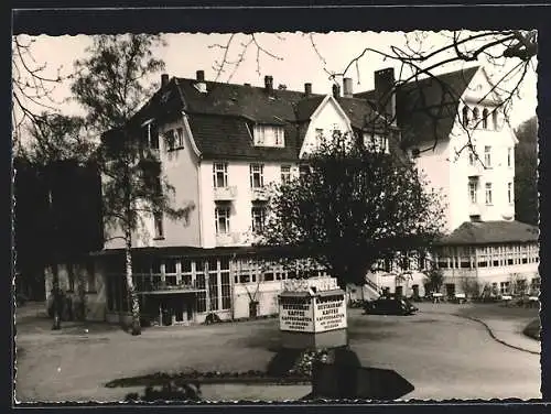 AK Malente-Gremsmühlen, Partie am Kurhaus-Hotel