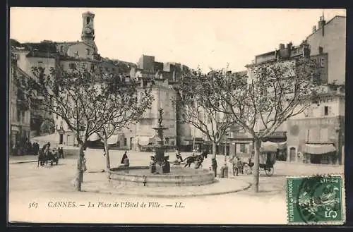 AK Cannes, La Place de l`Hôtel de Ville