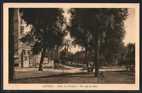 AK Cannes, Hôtel de Provence, Un coin du Parc