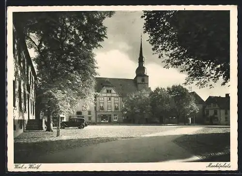 AK Werl i. Westf., Martkplatz und Kirche