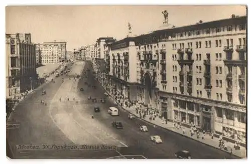 38 Fotografien Ansicht Russland / Sowjetunion 1917-1947, Städteansichten, Moskau, Frunse, Baku, Stalingrad, Taschkent