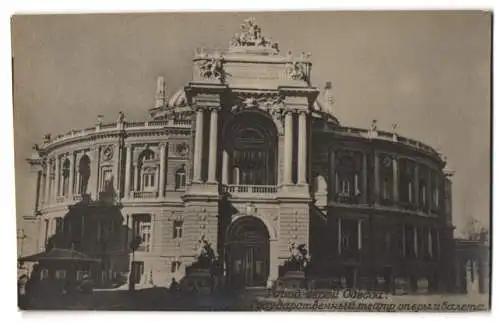 38 Fotografien Ansicht Russland / Sowjetunion 1917-1947, Städteansichten, Moskau, Frunse, Baku, Stalingrad, Taschkent