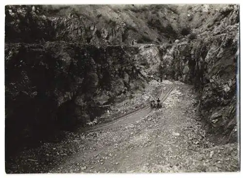 2 Fotografien C. Bächle, Tiengen, Ansicht Waldshut-Tiengen, Gips Mine, Vitibuk-Stollen, Bergbau, Materialseilbahn