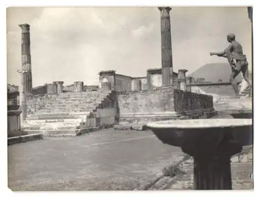 14 Fotografien unbekannter Fotograf, Ansicht Pompeji / Pompei, Gräberstrasse, Ruinen, Steingräber