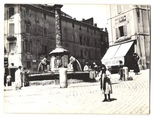 13 Fotografien unbekannter Fotograf, Ansicht Taormina, Strassenpartie, Bauer mit Esel, Terrasse San Domenico, Ciostro