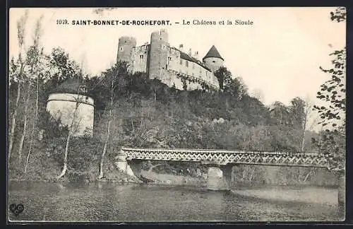 AK Saint-Bonnet-de-Rochefort, La Chateau et la Sioule